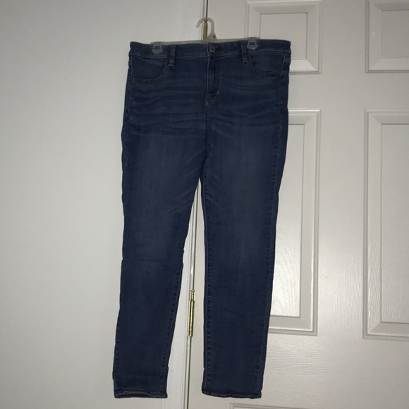 Jeans - Picture 1 of 2